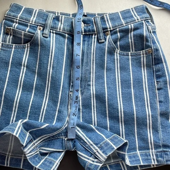 GAP Mom Jean Shorts 00 24 Blue White Striped Denim Pockets Cotton Mid 4” Inseam - Picture 12 of 14